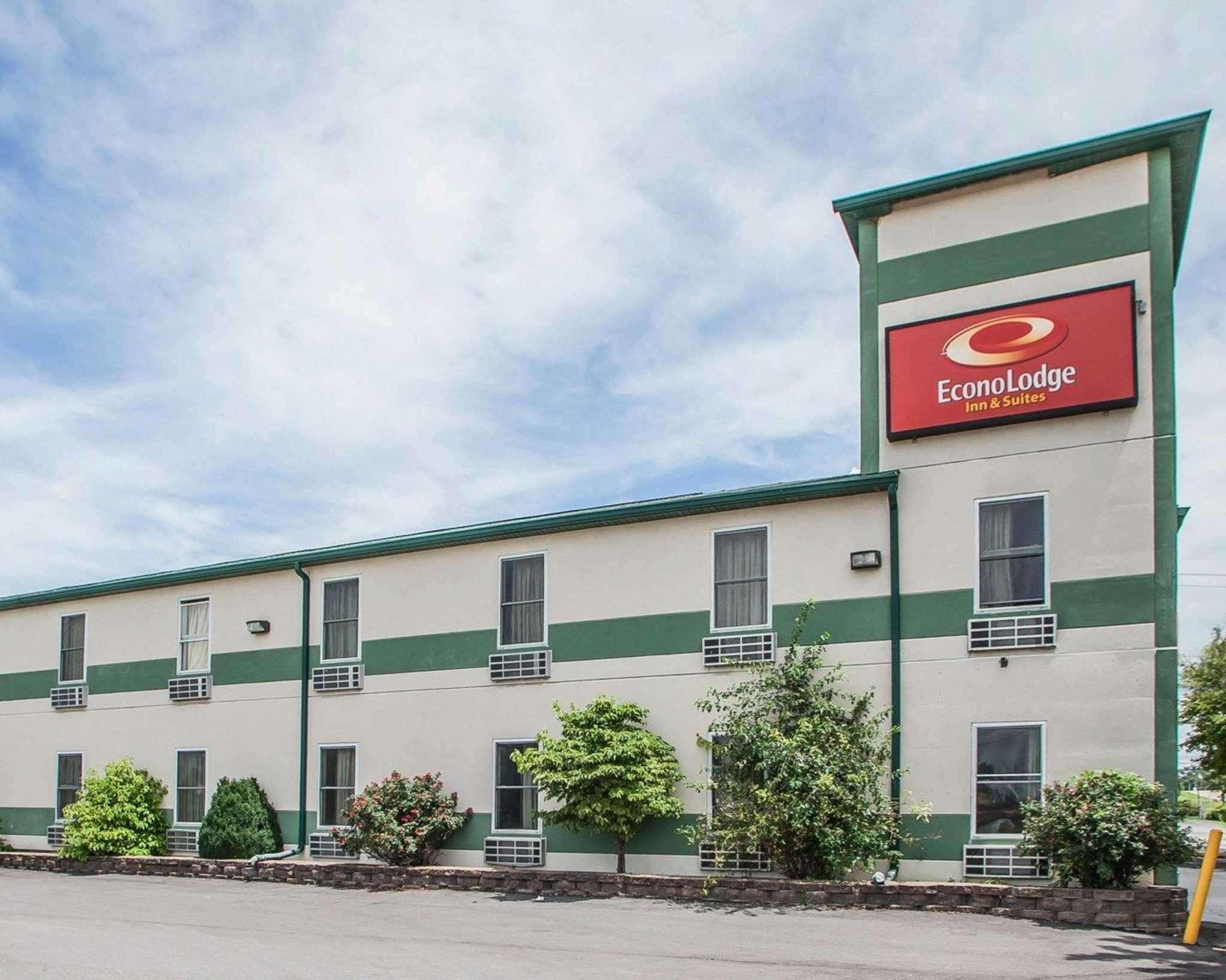 Econo Lodge Inn & Suites Granite City Exteriör bild
