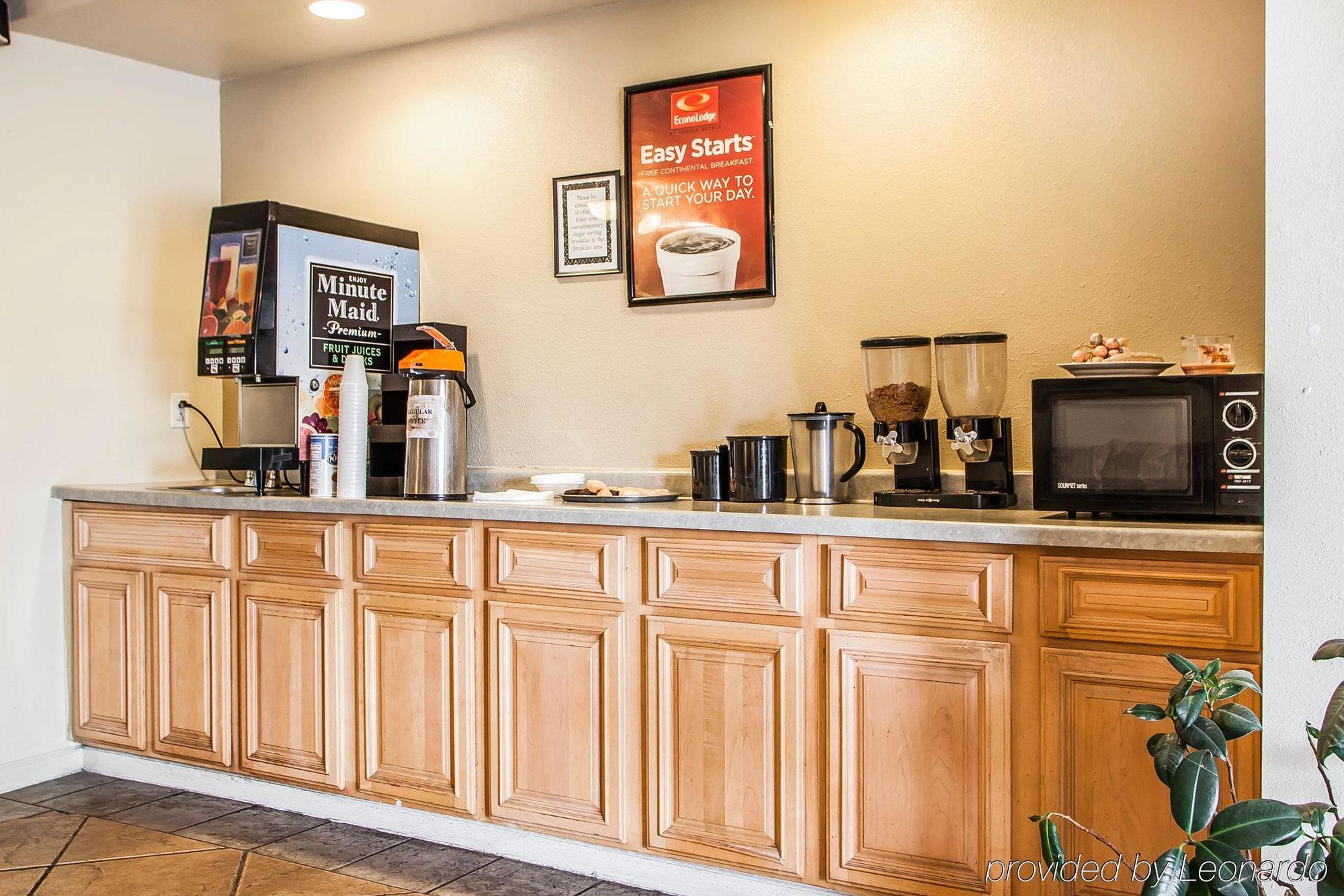 Econo Lodge Inn & Suites Granite City Exteriör bild